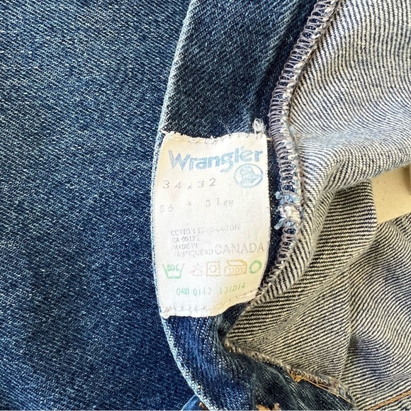 VTG 1970s Wrangler W-Pocket Straight Leg Jeans, Tagged 34x32 (Runs Small) - Picture 10 of 11